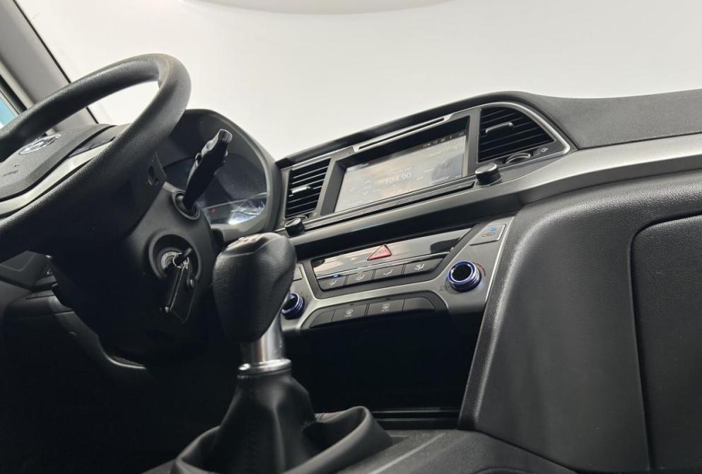 Hyundai Elantra VI (AD) Саранск  - изображение 28