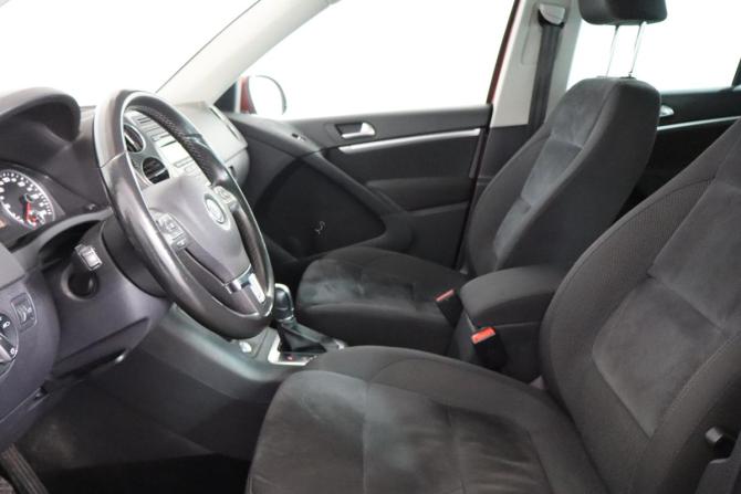 Volkswagen Tiguan I Рестайлинг с пробегом 2012 года, цена 999 000 рублей, 271300 км, внедорожник, Автокод Объявления