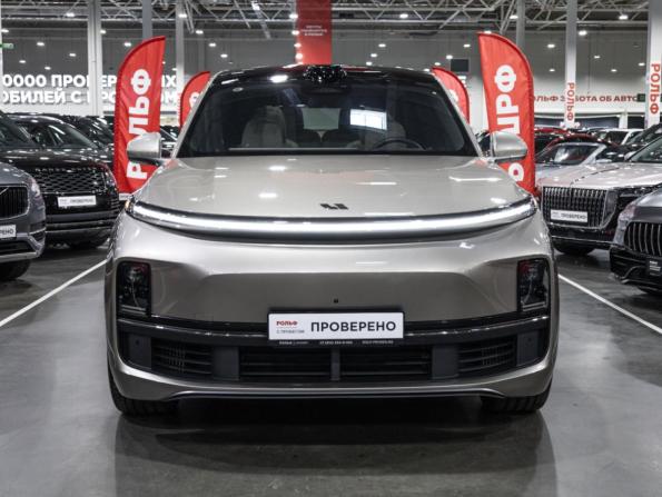 Li Auto (Lixiang) L9 I с пробегом 2022 года, цена 6 250 000 рублей, 35174 км, внедорожник, Автокод Объявления