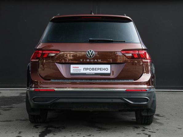 Volkswagen Tiguan II Рестайлинг с пробегом 2021 года, цена 2 670 000 рублей, 57706 км, внедорожник, Автокод Объявления