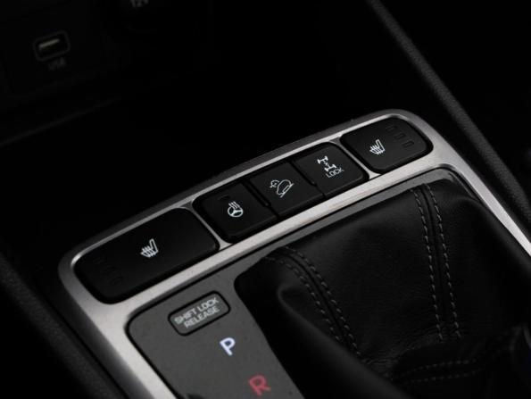 Hyundai Creta I с пробегом 2019 года, цена 1 899 000 рублей, 107127 км, внедорожник, Автокод Объявления