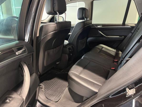 BMW X5 II (E70) Рестайлинг с пробегом 2010 года, цена 1 799 000 рублей, 152000 км, внедорожник, Автокод Объявления