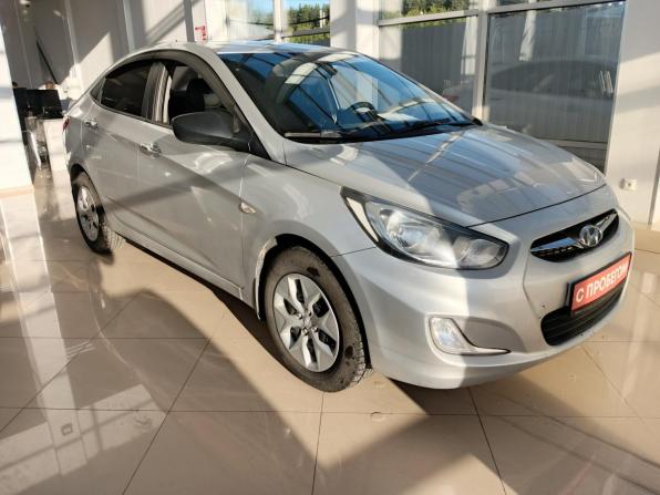 Hyundai Solaris I с пробегом 2012 года, цена 599 000 рублей, 237000 км, седан, Автокод Объявления