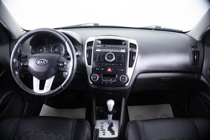 Kia Ceed I Рестайлинг с пробегом 2010 года, цена 749 000 рублей, 250165 км, хэтчбек, Автокод Объявления