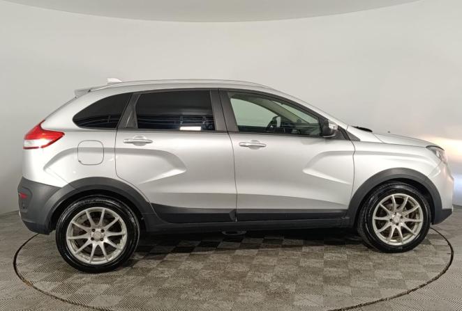 Lada (ВАЗ) XRAY I с пробегом 2019 года, цена 995 000 рублей, 100000 км, хэтчбек, Автокод Объявления