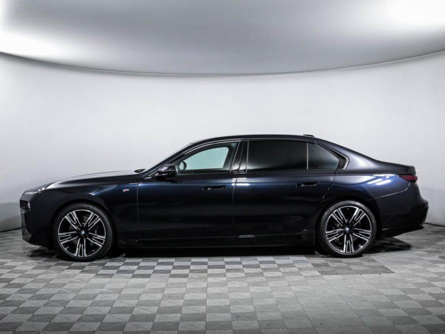 BMW i7 Москва  - изображение 9