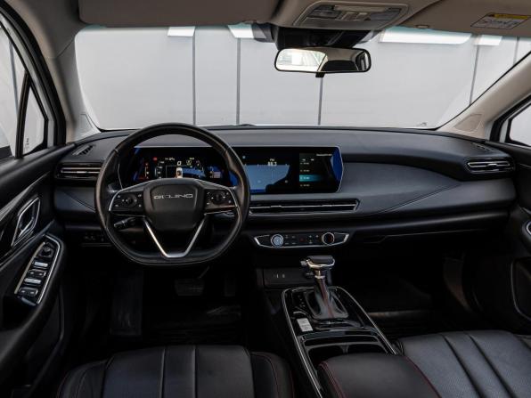 BAIC U5 Plus с пробегом 2023 года, цена 1 220 000 рублей, 81241 км, седан, Автокод Объявления