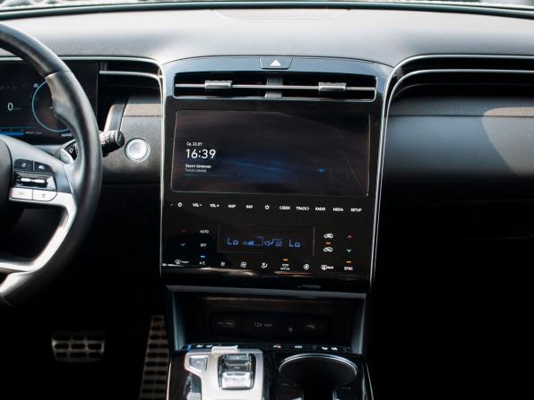 Hyundai Tucson IV с пробегом 2022 года, цена 2 710 000 рублей, 66440 км, внедорожник, Автокод Объявления