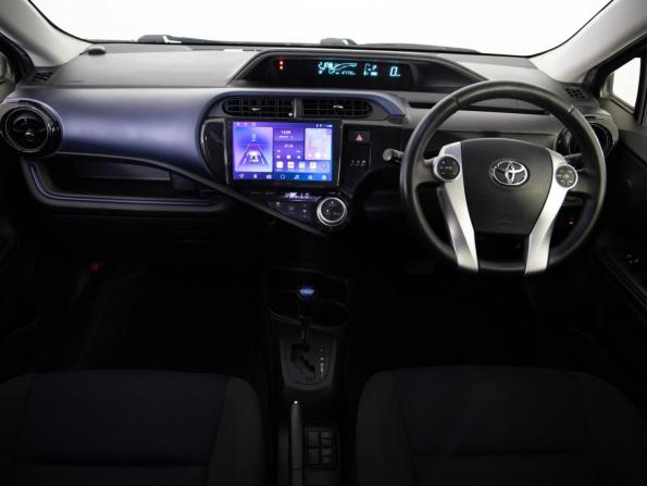Toyota Aqua I Рестайлинг 2 с пробегом 2017 года, цена 999 000 рублей, 127795 км, хэтчбек, Автокод Объявления
