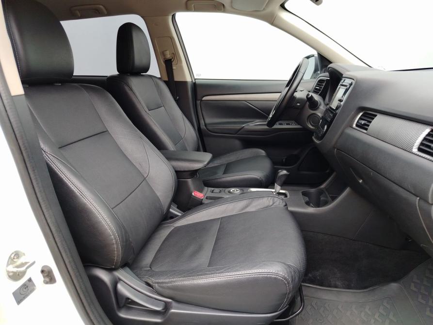 Mitsubishi Outlander III Рестайлинг 2 Ярославль  - изображение 14