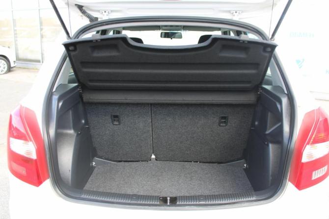 Skoda Fabia II Рестайлинг с пробегом 2013 года, цена 555 000 рублей, 162000 км, хэтчбек, Автокод Объявления