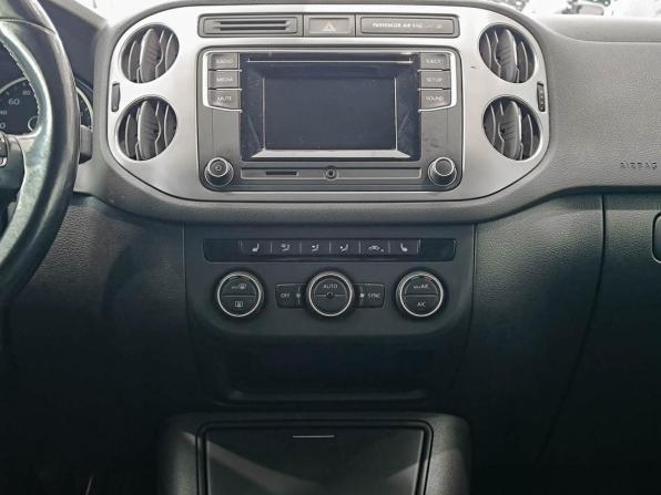 Volkswagen Tiguan I Рестайлинг с пробегом 2016 года, цена 1 399 000 рублей, 159979 км, внедорожник, Автокод Объявления