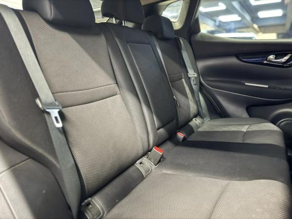 Nissan Qashqai II с пробегом 2017 года, цена 1 750 000 рублей, 97000 км, внедорожник, Автокод Объявления