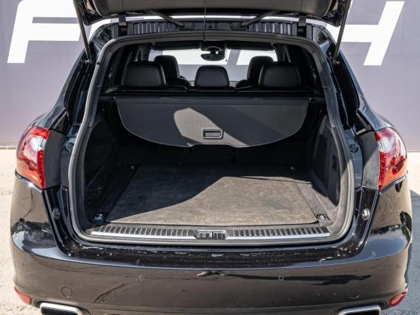 Porsche Cayenne II (958) с пробегом 2010 года, цена 2 699 000 рублей, 258500 км, внедорожник, Автокод Объявления