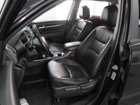 Kia Sorento II Рестайлинг с пробегом 2017 года, цена 2 049 000 рублей, 161102 км, внедорожник, Автокод Объявления