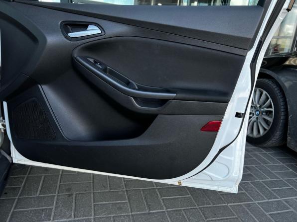 Ford Focus III Рестайлинг с пробегом 2016 года, цена 1 079 000 рублей, 151598 км, хэтчбек, Автокод Объявления
