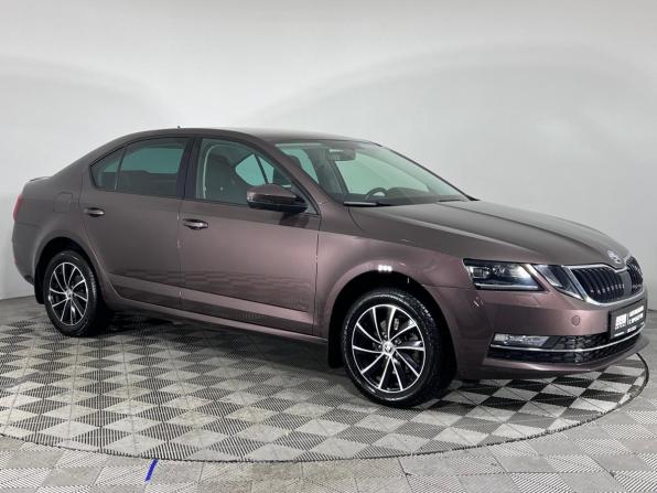 Skoda Octavia III (A7) Рестайлинг с пробегом 2018 года, цена 1 998 000 рублей, 74329 км, лифтбек, Автокод Объявления