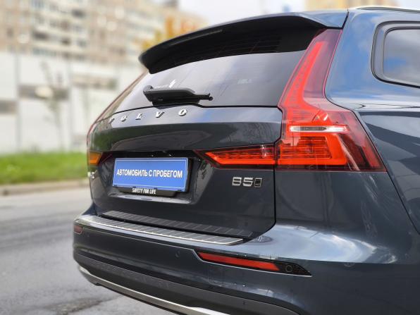 Volvo V60 Cross Country II с пробегом 2023 года, цена 6 250 000 рублей, 39628 км, универсал, Автокод Объявления