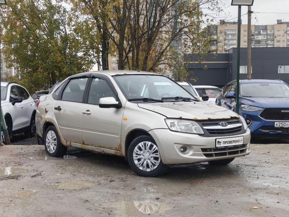 Lada (ВАЗ) Granta I с пробегом 2013 года, цена 329 000 рублей, 205000 км, седан, Автокод Объявления