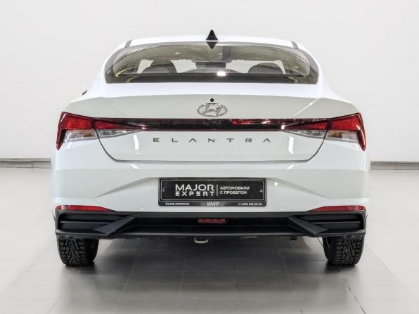 Hyundai Elantra VII (CN7) с пробегом 2022 года, цена 2 055 000 рублей, 73028 км, седан, Автокод Объявления