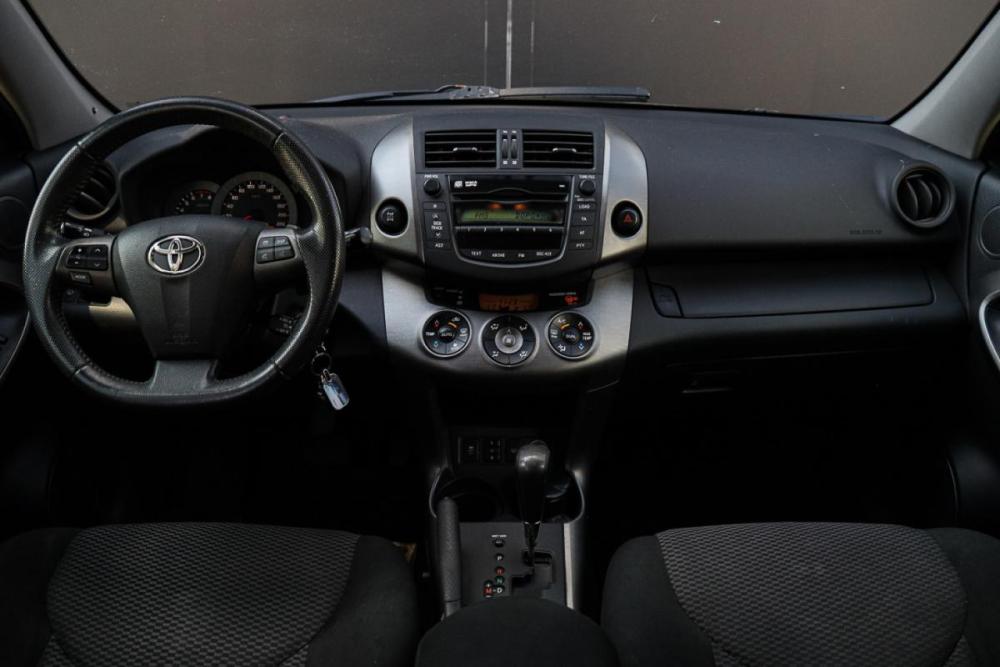 Toyota RAV4 III (XA30) Рестайлинг Москва  - изображение 9