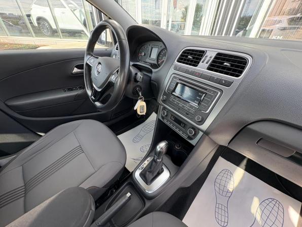 Volkswagen Polo V Рестайлинг с пробегом 2016 года, цена 1 170 000 рублей, 100402 км, седан, Автокод Объявления