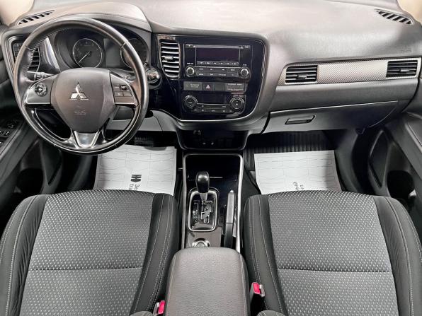 Mitsubishi Outlander III Рестайлинг 2 с пробегом 2017 года, цена 1 445 000 рублей, 205419 км, внедорожник, Автокод Объявления