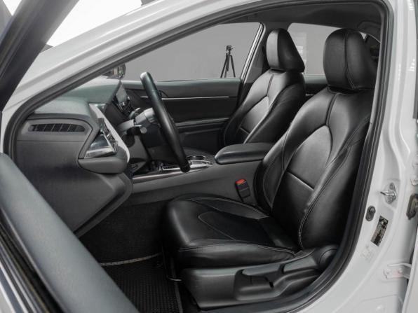 Toyota Camry VIII (XV70) Рестайлинг с пробегом 2021 года, цена 3 199 000 рублей, 169978 км, седан, Автокод Объявления