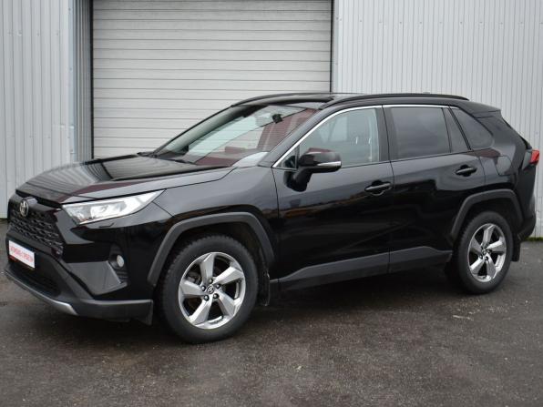 Toyota RAV4 V (XA50) с пробегом 2021 года, цена 3 199 000 рублей, 84846 км, внедорожник, Автокод Объявления