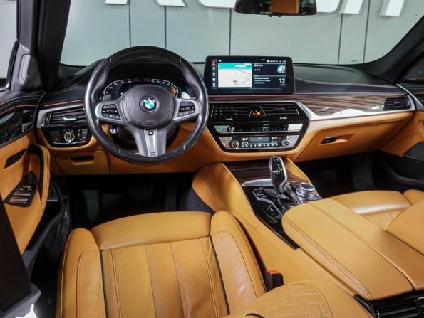 BMW 5 серии VII (G30/G31/G38) Рестайлинг с пробегом 2022 года, цена 5 699 000 рублей, 98855 км, седан, Автокод Объявления
