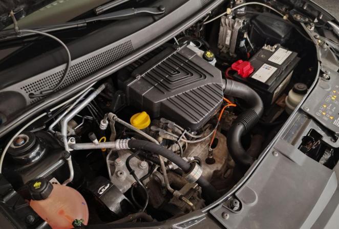 Renault Sandero II с пробегом 2016 года, цена 950 000 рублей, 105045 км, хэтчбек, Автокод Объявления