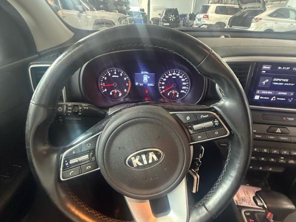 Kia Sportage IV Рестайлинг с пробегом 2021 года, цена 2 293 000 рублей, 92536 км, внедорожник, Автокод Объявления