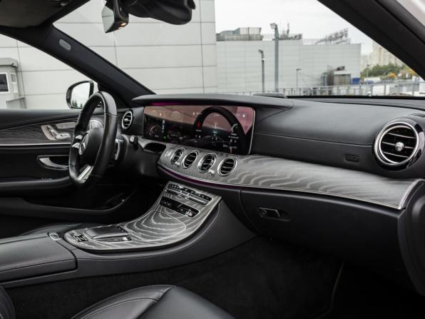 Mercedes-Benz E-Класс V (W213 S213 C238) Рестайлинг с пробегом 2020 года, цена 4 728 000 рублей, 88376 км, седан, Автокод Объявления