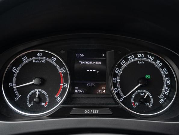 Skoda Rapid I Рестайлинг с пробегом 2018 года, цена 1 390 000 рублей, 87979 км, лифтбек, Автокод Объявления