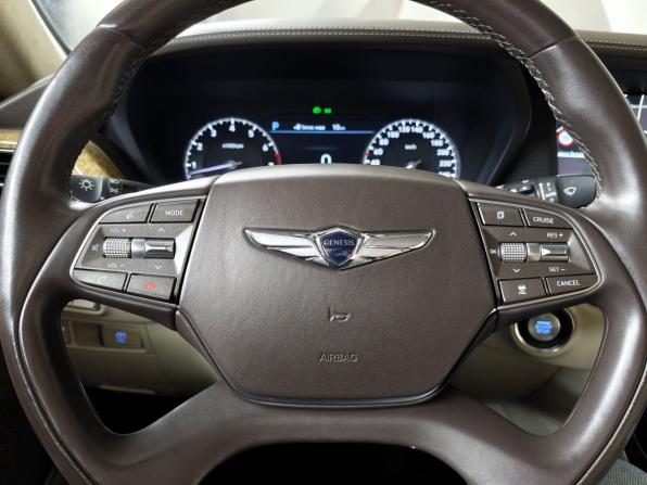 Genesis G90 I с пробегом 2018 года, цена 3 650 000 рублей, 44576 км, седан, Автокод Объявления