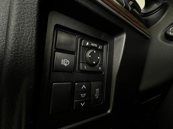 Toyota Land Cruiser Prado 150 Series Рестайлинг 2 с пробегом 2020 года, цена 5 974 000 рублей, 75390 км, внедорожник, Автокод Объявления
