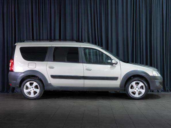 Lada (ВАЗ) Largus I с пробегом 2018 года, цена 769 000 рублей, 231348 км, универсал, Автокод Объявления
