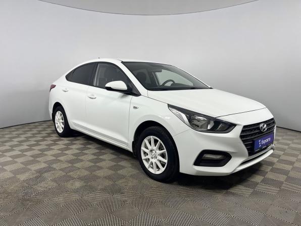 Hyundai Solaris II с пробегом 2018 года, цена 1 350 000 рублей, 103243 км, седан, Автокод Объявления