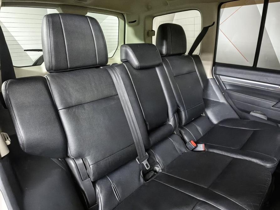 Mitsubishi Pajero IV Рестайлинг 1 Москва  - изображение 17