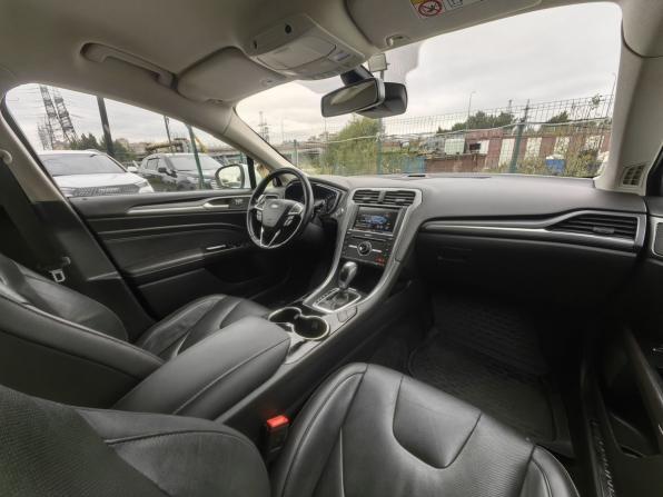 Ford Mondeo V с пробегом 2015 года, цена 1 359 000 рублей, 214000 км, седан, Автокод Объявления
