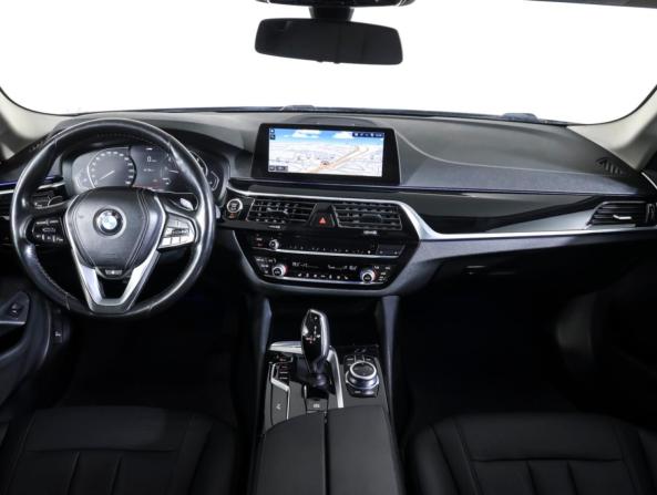 BMW 5 серии VII (G30/G31/G38) Рестайлинг с пробегом 2020 года, цена 2 490 000 рублей, 304307 км, седан, Автокод Объявления