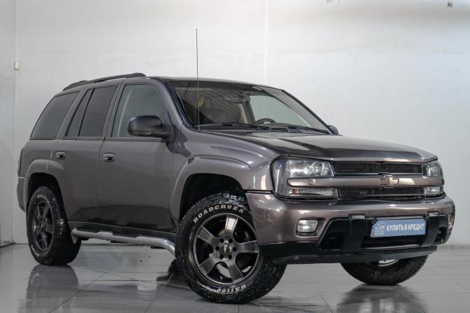 Chevrolet TrailBlazer I Рестайлинг с пробегом 2008 года, цена 1 229 000 рублей, 215000 км, внедорожник, Автокод Объявления