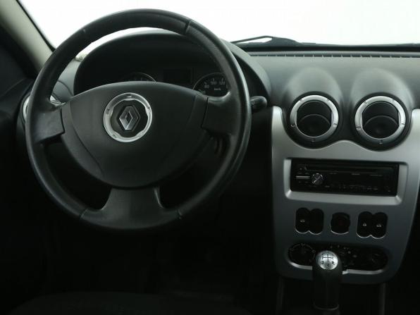 Renault Sandero I с пробегом 2013 года, цена 588 000 рублей, 195000 км, хэтчбек, Автокод Объявления