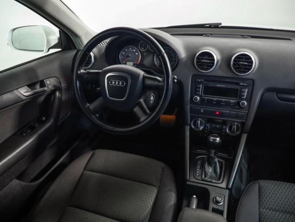 Audi A3 II (8P) Рестайлинг 2 с пробегом 2010 года, цена 839 000 рублей, 234504 км, хэтчбек, Автокод Объявления