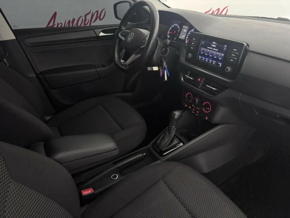 Volkswagen Polo VI с пробегом 2022 года, цена 1 429 000 рублей, 110280 км, лифтбек, Автокод Объявления