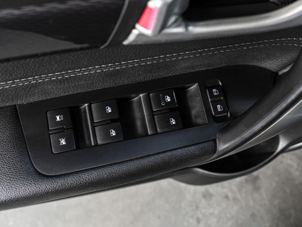 Chevrolet Captiva I Рестайлинг 2 с пробегом 2014 года, цена 1 599 000 рублей, 171828 км, внедорожник, Автокод Объявления