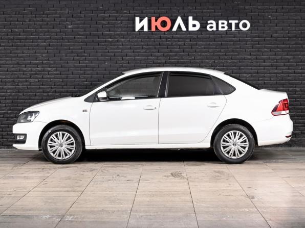 Volkswagen Polo V Рестайлинг с пробегом 2015 года, цена 750 000 рублей, 176991 км, седан, Автокод Объявления