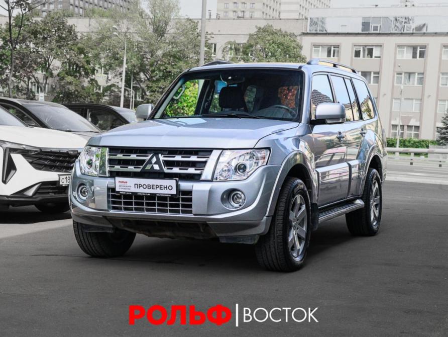 Mitsubishi Pajero IV Рестайлинг 1 Москва  - изображение 1
