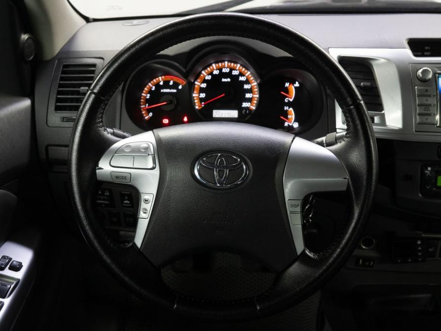 Toyota Hilux VII Рестайлинг Тюмень  - изображение 20