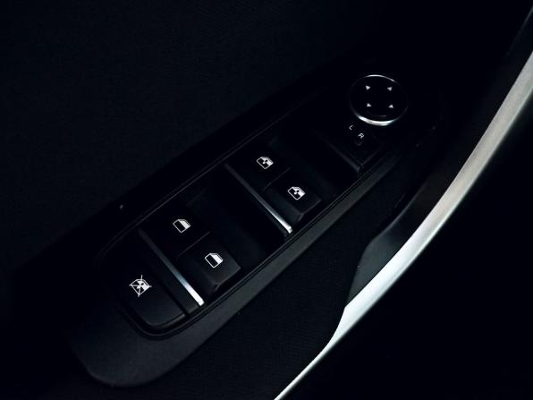 Kia Ceed III с пробегом 2019 года, цена 1 799 000 рублей, 101000 км, универсал, Автокод Объявления